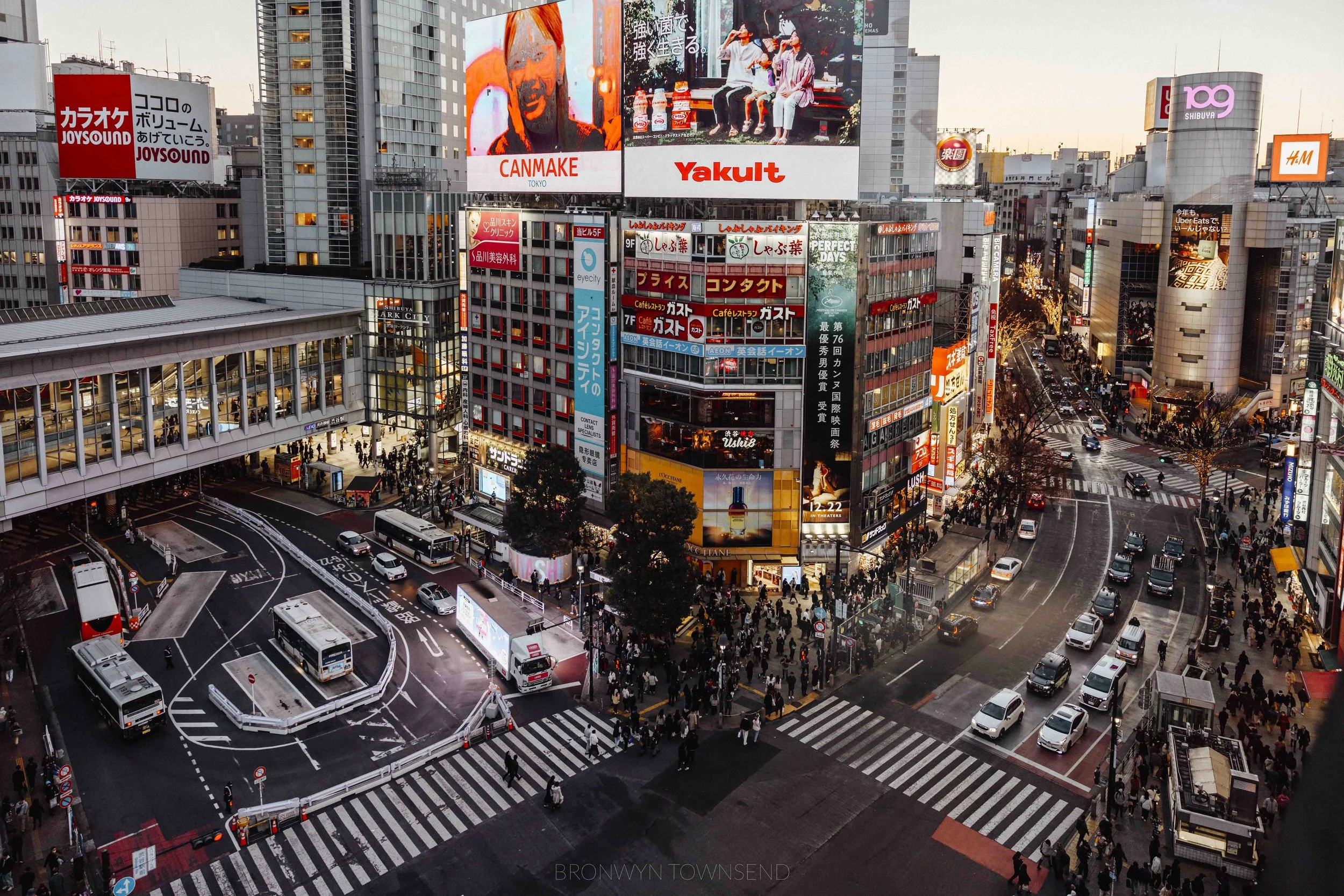 東京 – 眠らない都市